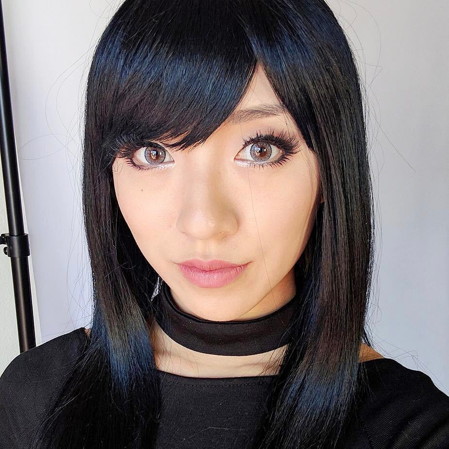 4 Tone Grey Colored Contacts - Image 13